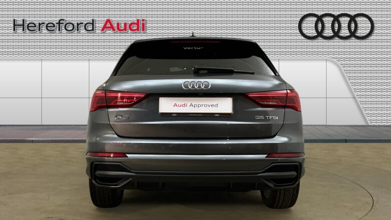 Audi Q3 35 TFSI S Line 5dr [Comfort+Sound Pack] Petrol Estate